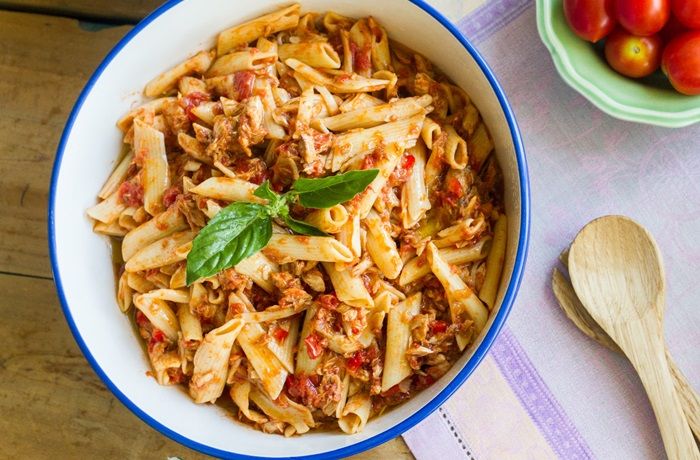 Receta de fideos con salsa de jurel