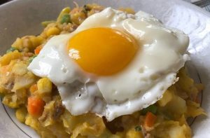 Receta de charquicán con huevo chileno