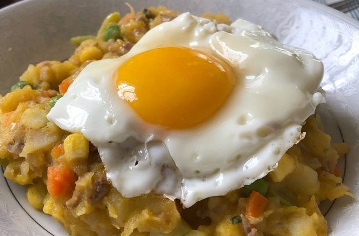 Charquicán con huevo Receta de charquicán con huevo chileno