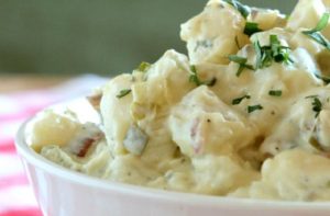 Ensalada de papas chilena