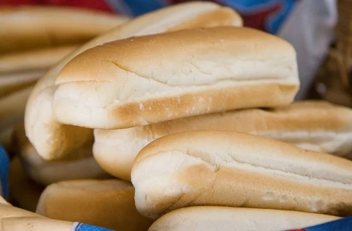 Receta de pan de completos Receta de pan copihue chileno