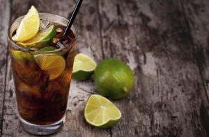 Receta de piscola chilena