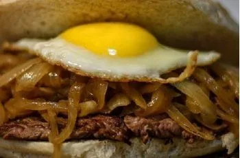 Receta de sándwich chemilico chileno: Diversidad sanguchera nacional Receta de sándwich chemilico chileno: Diversidad sanguchera nacional