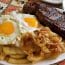 Receta de bistec (bife) a lo pobre casero: Preparación chilena original e imperdible