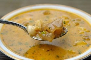 Receta de caldo de pata de vacuno