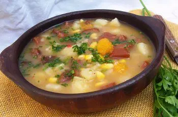 Receta de cazuela de cochayuyo chileno: Casera, tradicional y reconfortante Receta de cazuela de cochayuyo chileno: Casera, tradicional y reconfortante