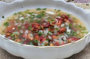 Recetas de aperitivos típicos de Chile 90 Receta de piures en salsa verde