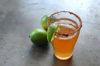 Receta de michelada a la chilena: Refrescante versión nacional Receta de michelada a la chilena: Refrescante versión nacional