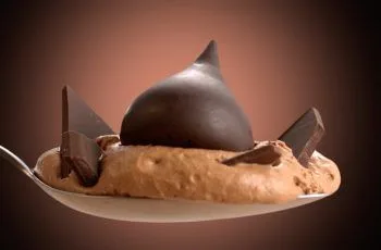Receta de manjarate chileno casero: Delicioso postre con chocolate sólido Receta de manjarate chileno casero: Delicioso postre con chocolate sólido