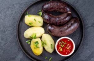 Receta de prietas con papas cocidas - Comidas Chilenas