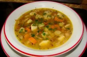 Recetas de sopas y guisos típicos de Chile 82 Receta de caldo de papas