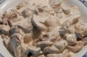 Recetas de salsas y aderezos típicos de Chile 122 Receta de salsa de champiñones laminados chilenos