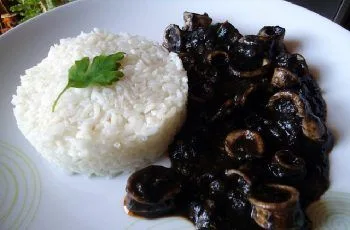 Receta de calamares en su tinta: Un clásico en Europa y América Latina Receta de calamares en su tinta: Un clásico en Europa y América Latina