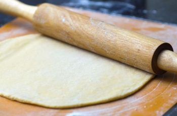 Receta de masa de pizza fácil casera: Sencilla pero planificada Receta de masa de pizza fácil casera: Sencilla pero planificada