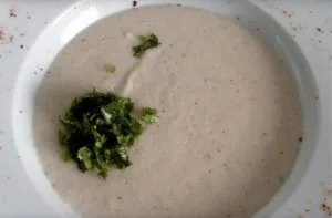 Recetas de sopas y guisos típicos de Chile 61 Receta de sopa de piñones