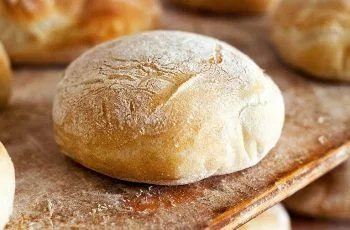 Receta de pan sin levadura amasado casero: Simple y delicioso para 4 personas Receta de pan sin levadura amasado casero: Simple y delicioso para 4 personas