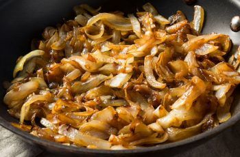 Receta de cebolla caramelizada casera: Perfecta y deliciosa Receta de cebolla caramelizada casera: Perfecta y deliciosa