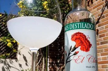 Receta de cóctel palomita blanca o paloma: Aperitivo del antiguo Santiago