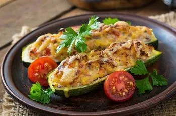 Receta de zapallitos italianos rellenos con arroz y carne para 4 personas