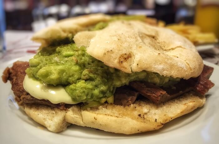 ▷ Receta de Sándwich Plateada Palta Mayo - Comidas Chilenas