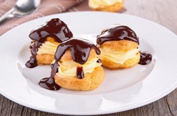 Receta de profiteroles rellenos fácil Receta de profiteroles rellenos fácil