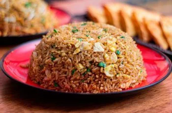 Receta de arroz chaufa peruano: Comida fusión latina y asiática