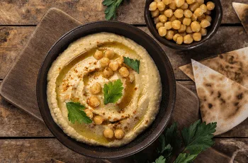 Receta de hummus de garbanzos casero: Fácil, cremoso y natural Receta de hummus de garbanzos casero: Fácil, cremoso y natural