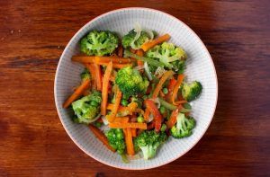Receta de salteado de verduras - © Julia Laich