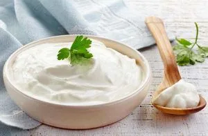 Recetas de salsas y aderezos típicos de Chile 49 Receta de crema ácida o crema agria - Comidas Chilenas