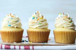 Recetas de postres típicos de Chile 69 Receta de cupcakes de vainilla - Comidas Chilenas