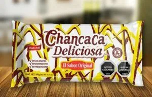 Chancaca Bloque de chancaca (panela o piloncillo), el ingrediente principal del relleno.