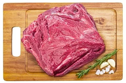 Huachalomo de vacuno Corte de carne huachalomo de vacuno fresco y veteado, ideal para cocciones lentas y pucheros.
