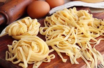 Receta de pasta al huevo casera: Rápida, sencilla y versátil alternativa para compartir Receta de pasta al huevo casera: Rápida, sencilla y versátil alternativa para compartir