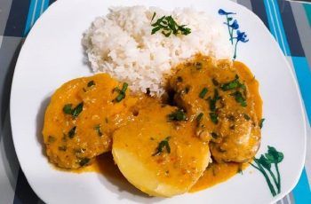 Receta de pollo al maní con arroz y papas Receta de pollo al maní con arroz y papas