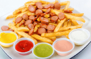 Receta de salchipapas caseras - Comidas Chilenas