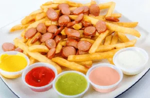 Recetas de aperitivos típicos de Chile 109 Receta de salchipapas caseras - Comidas Chilenas