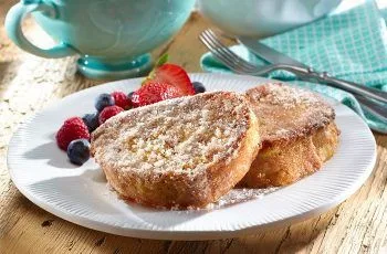 Receta de torrijas de leche españolas: Sencilla y tradicional Receta de torrijas de leche españolas: Sencilla y tradicional