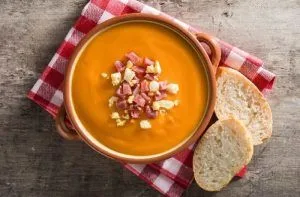 Recetas chilenas: platos típicos y tradicionales de Chile 172 Receta de salmorejo cordobés español - Comidas Chilenas