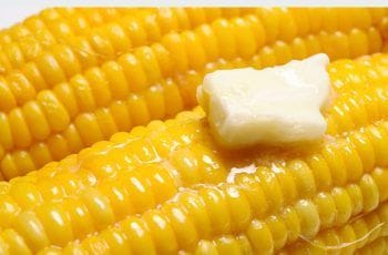 Receta de choclos cocidos con mantequilla: Dulzor y textura para compartir Receta de choclos cocidos con mantequilla: Dulzor y textura para compartir