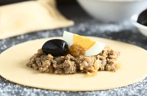 Montaje de las empanadas Montaje de las empanadas