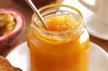 Receta de mermelada de maracuyá casera: Tropical y refrescante para 6 personas Receta de mermelada de maracuyá casera: Tropical y refrescante para 6 personas