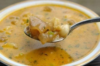Receta de caldo de patas de chancho (cerdo): Rica fuente de colágeno natural Receta de caldo de patas de chancho (cerdo): Rica fuente de colágeno natural
