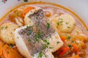 Receta de cazuela de pescado - Comidas Chilenas