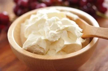 Receta de queso mascarpone italiano: Casero y sencillo Receta de queso mascarpone italiano: Casero y sencillo