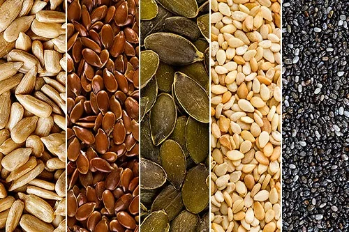 Semillas multicereal Mix de semillas (sésamo, linaza, girasol) para cobertura y relleno de pan multigrano.