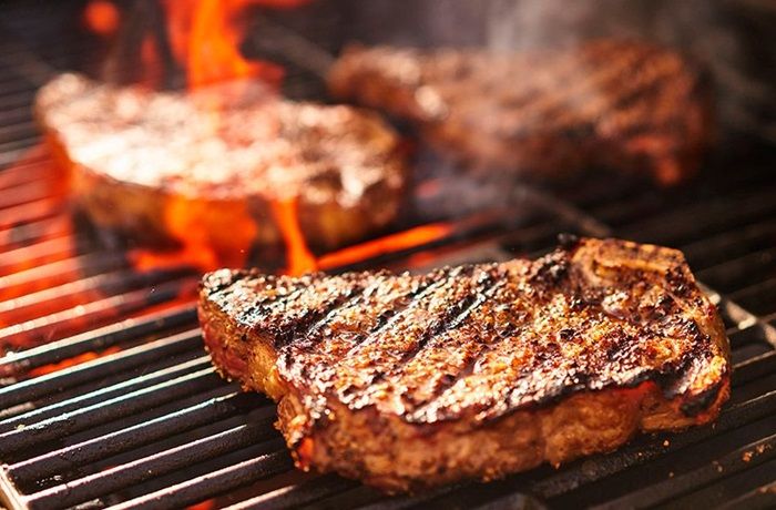 Carnes a la parilla Carnes a la parilla