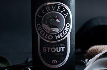 Cuello Negro Stout: Notas de cata y maridajes de comidas chilenas recomendados Cuello Negro Stout: Notas de cata y maridajes de comidas chilenas recomendados