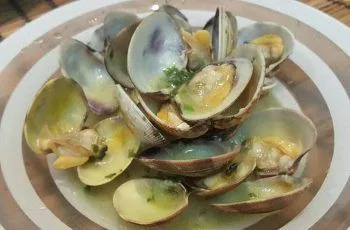¿Cómo preparar machas al vino blanco? Receta chilena sabrosa y sencilla