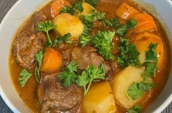 ¿Cómo hacer cazuela de cordero magallánica? Tradición y sabor del fin del mundo ¿Cómo hacer cazuela de cordero magallánica? Tradición y sabor del fin del mundo