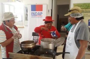 Rescatan la cocina aymara en Arica y Parinacota con sabores de tumbo, chuchoca y cordero andino